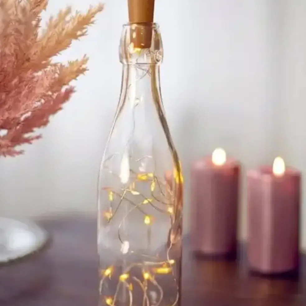 Décoration LED Bouteille avec bouchon