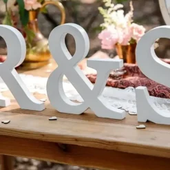 Signe "& "en Bois Blanc